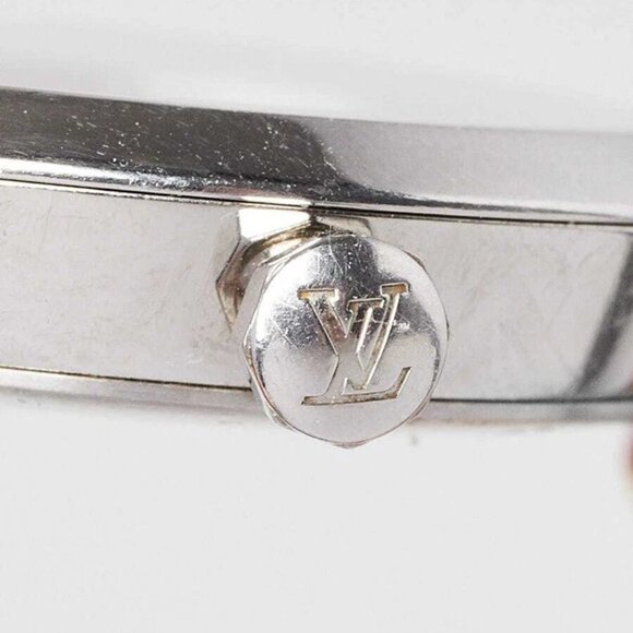 Louis Vuitton 28mm Cerise Monogram Vernis And Diamond Saint Valentin Quartz W... - Picture 3 of 9